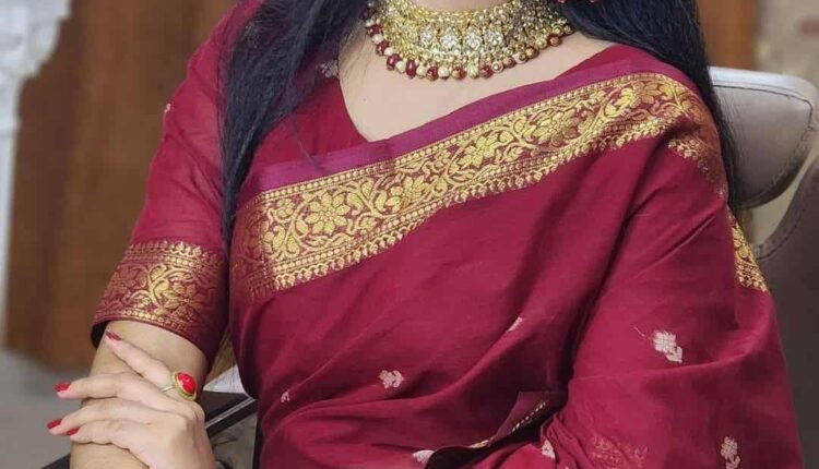 দেশীয় তাঁতের হ্যান্ডলুম কটন পিওর সুতি শাড়ী